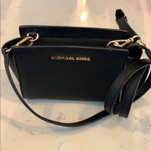 Michael Kors Cross Body Bag